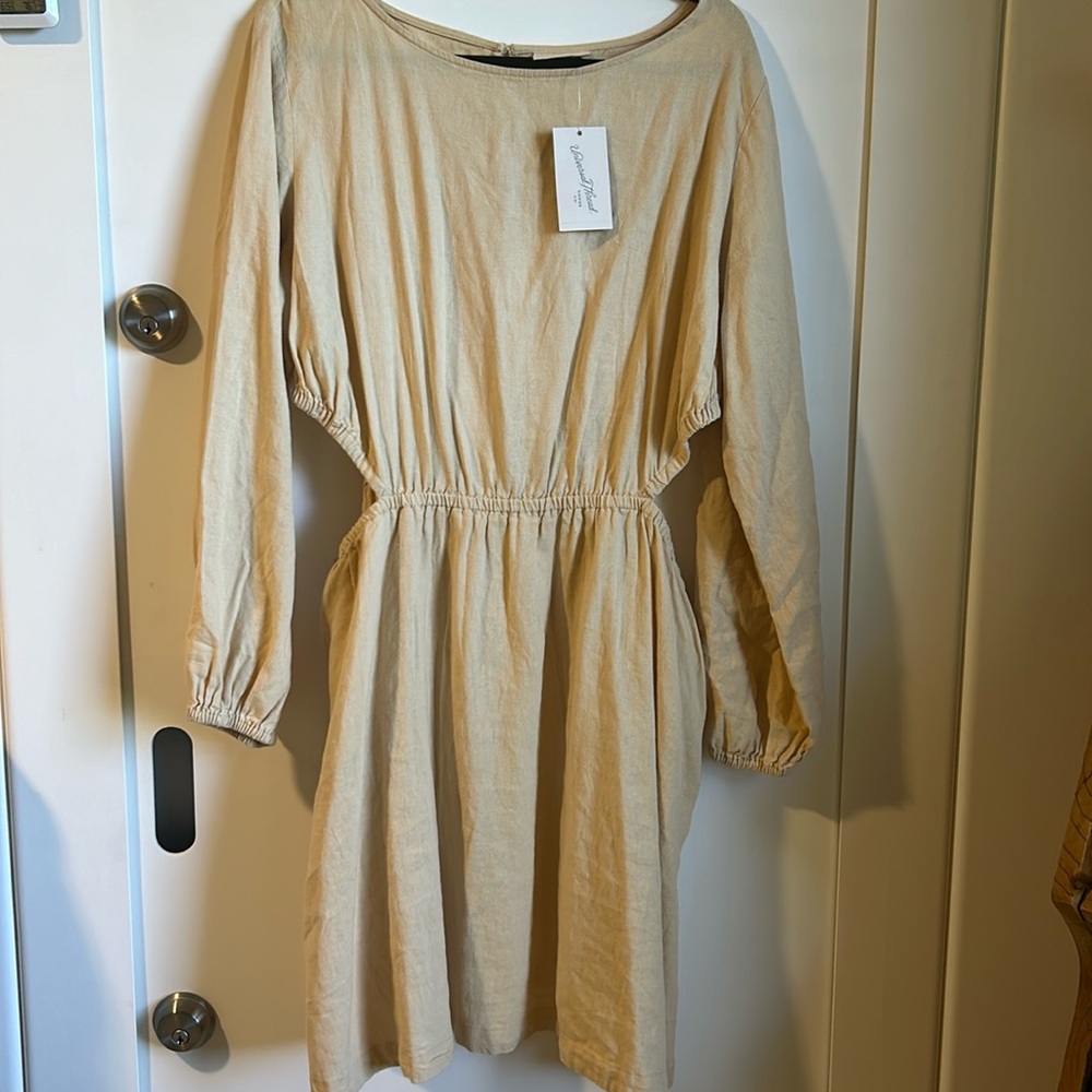 Dress with side cutouts